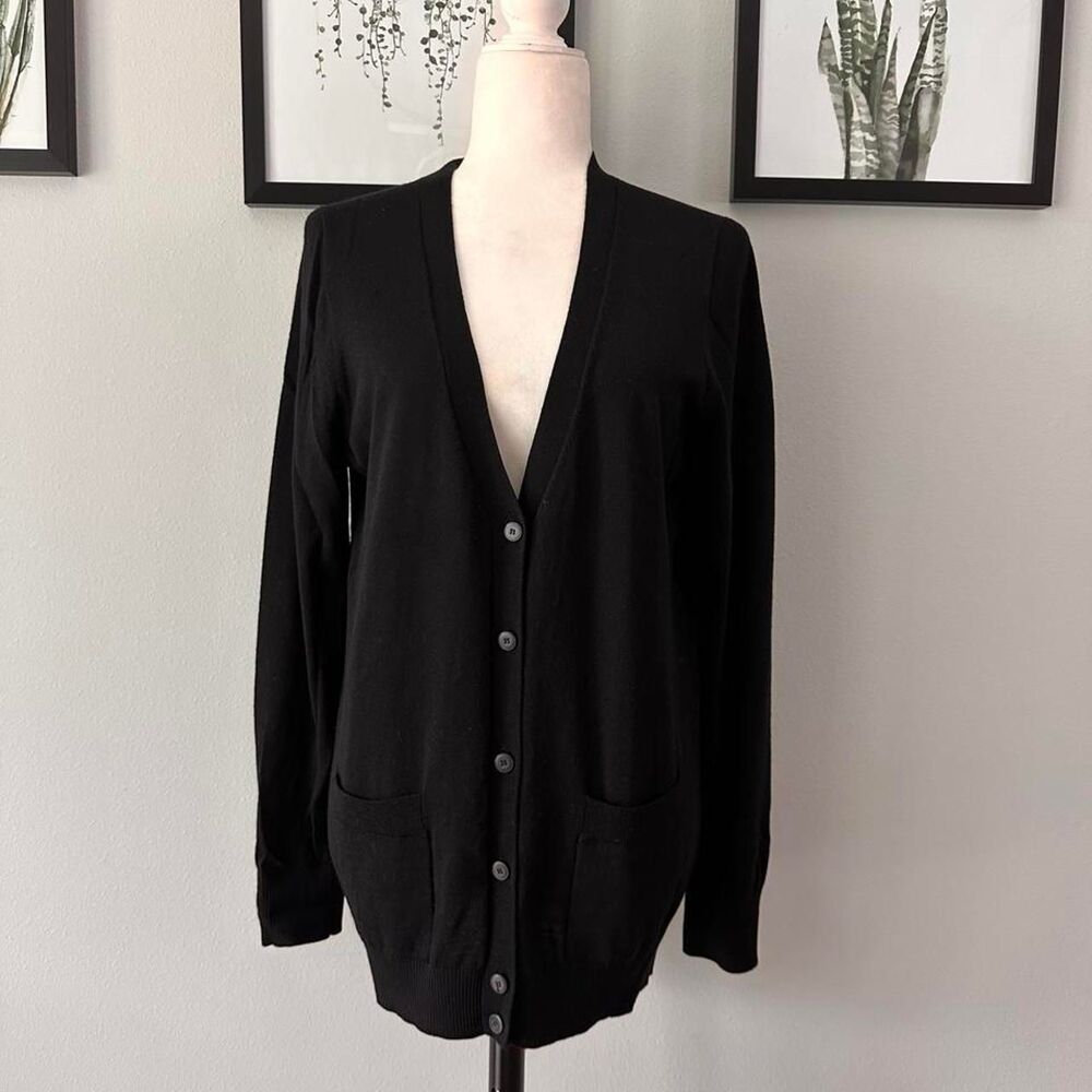J. Crew Women's Black Cardigan Long Sleeve Button Down !00% Merino Wool L